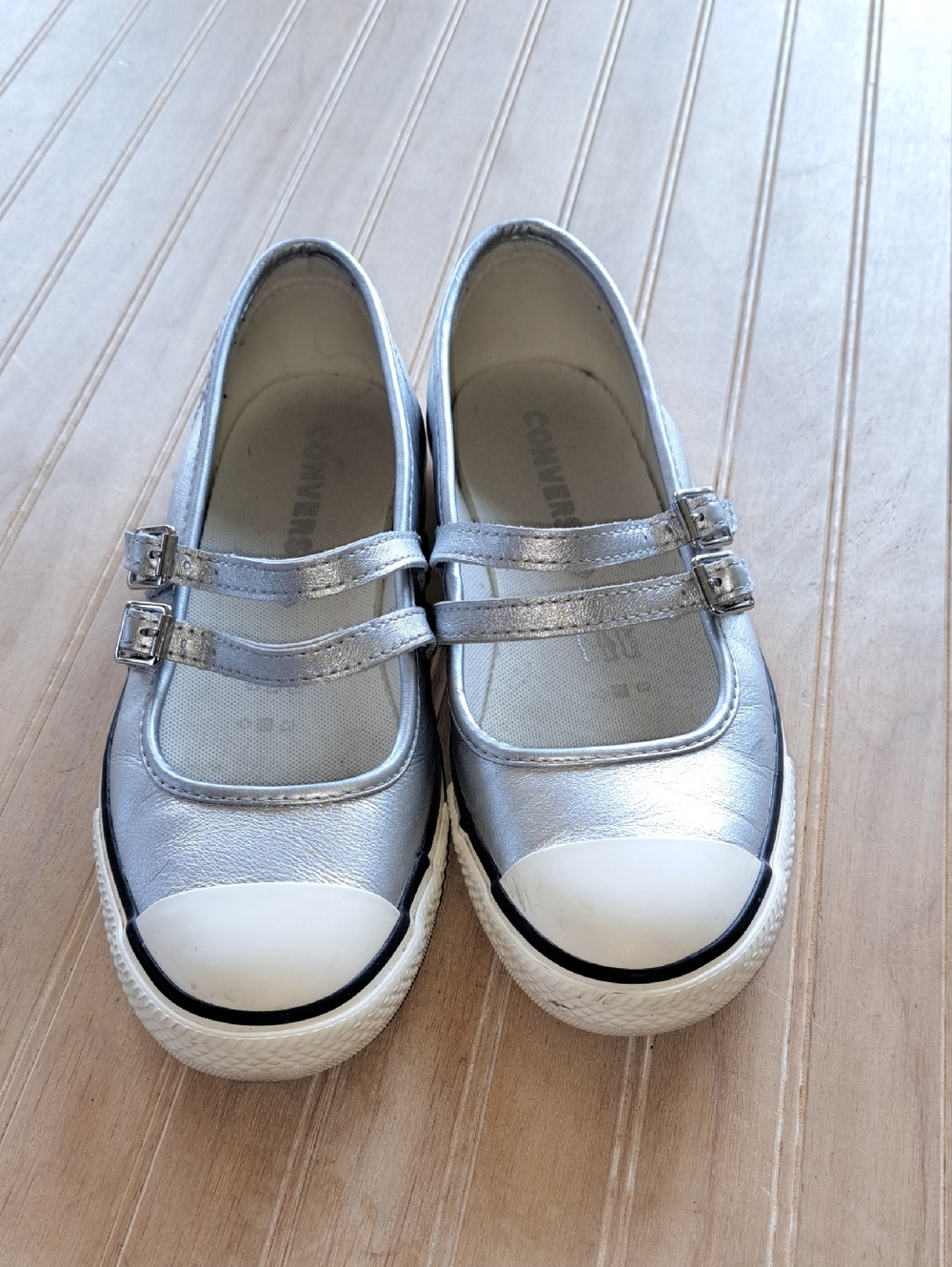 Converse Chuck Taylor All Star Dainty Mary Jane Metallic Silver Leather Sneakers